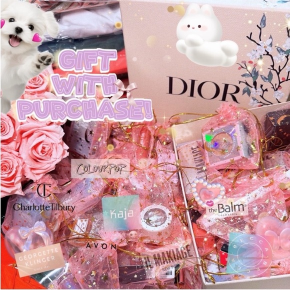 ✨🔥 $5 BLOWOUT SALE - EVERYTHING IN MY CLOSET 🔥✨ - Picture 3 of 5